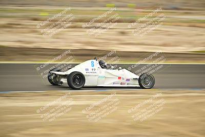 media/Jan-26-2025-CalClub SCCA (Sun) [[cfcea7df88]]/Group 7/Race/